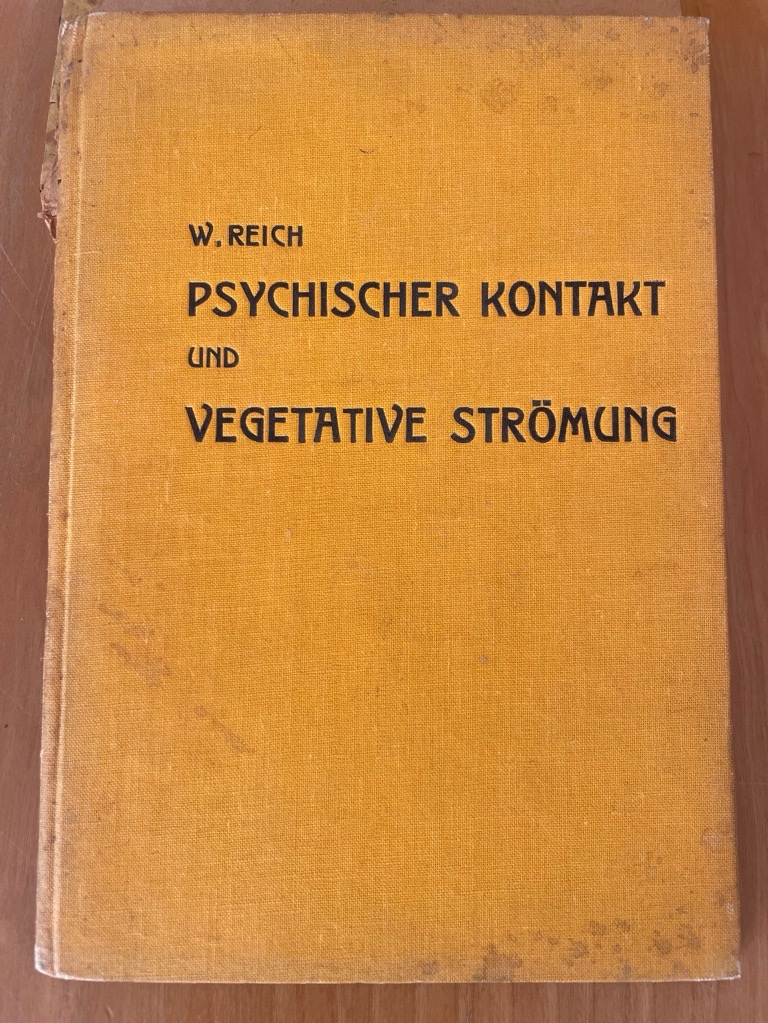 1277814_2